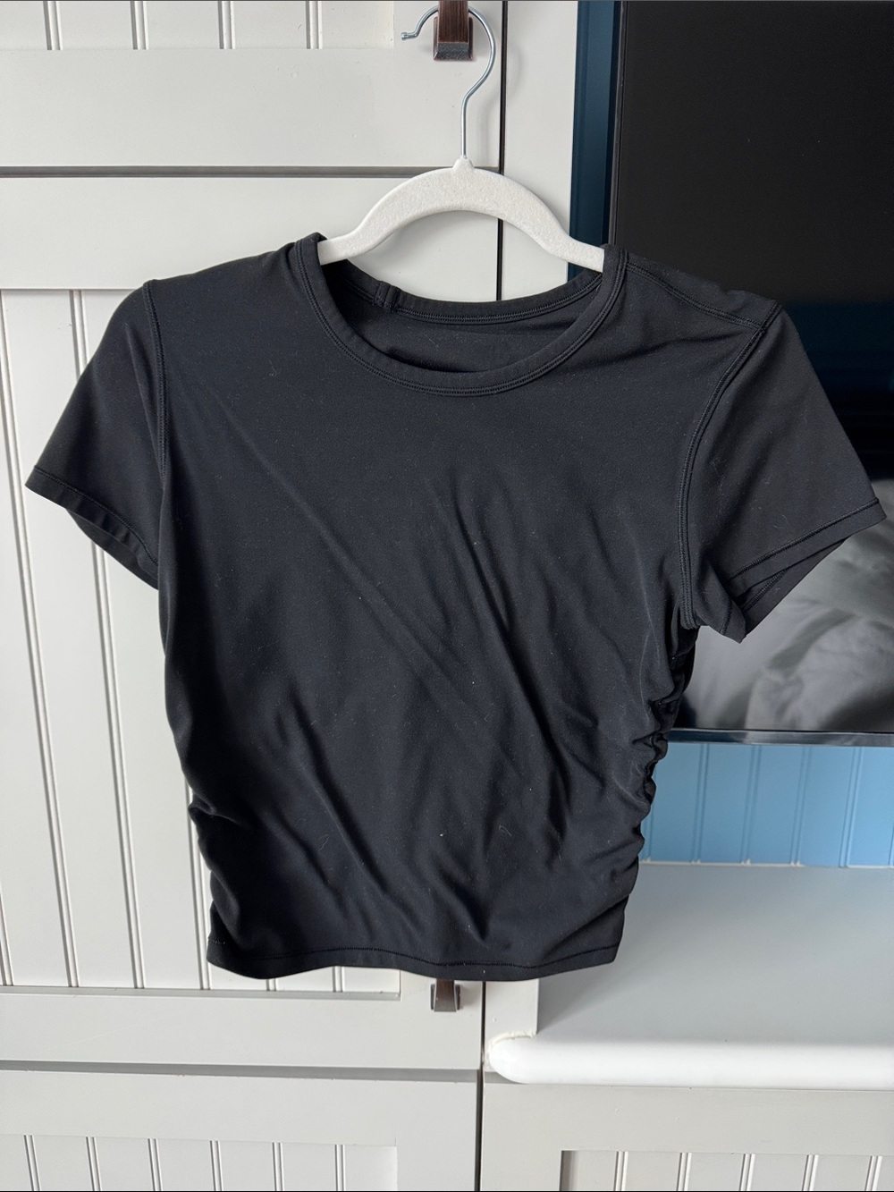 lululemon athletica Black Short Sleeve Ruched Side Tee